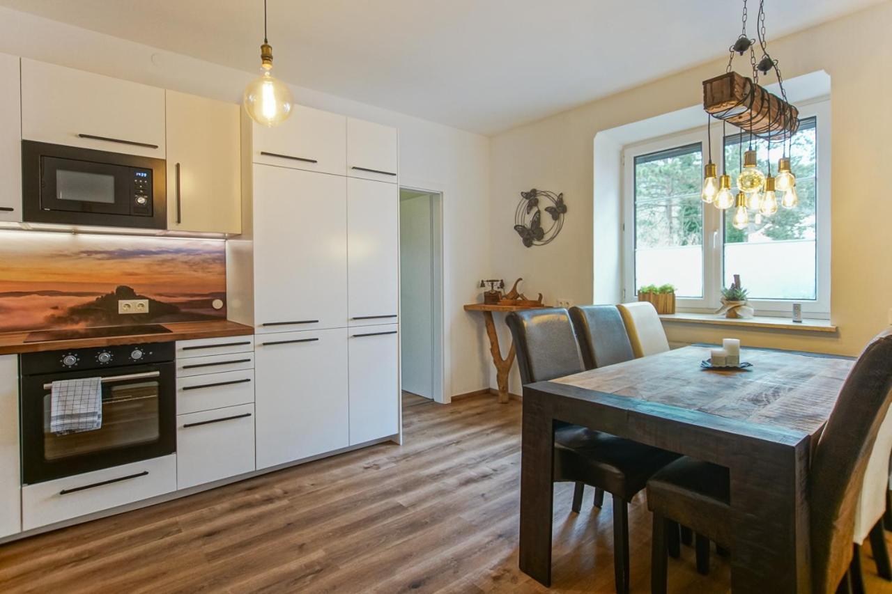 Auszeit Steiraland 6 Mit Ueberdachter Terasse Schoenen Garten Und Kostenlosen Parkplatz Leoben  Exteriör bild